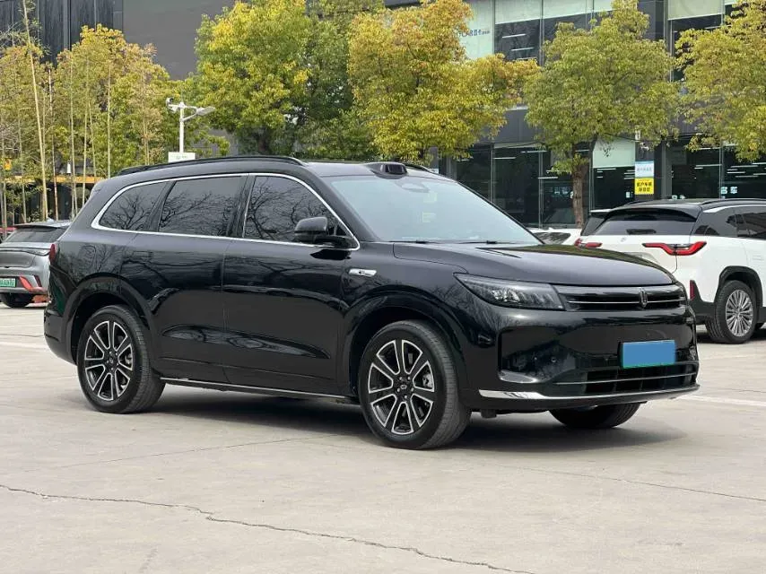 2024 AITO AITO M7 1.5T 152HP L4 REEV 42KWH,autocango,china used car exporter,china ev exporter,chinese used car exporter,chinese used ev exporter