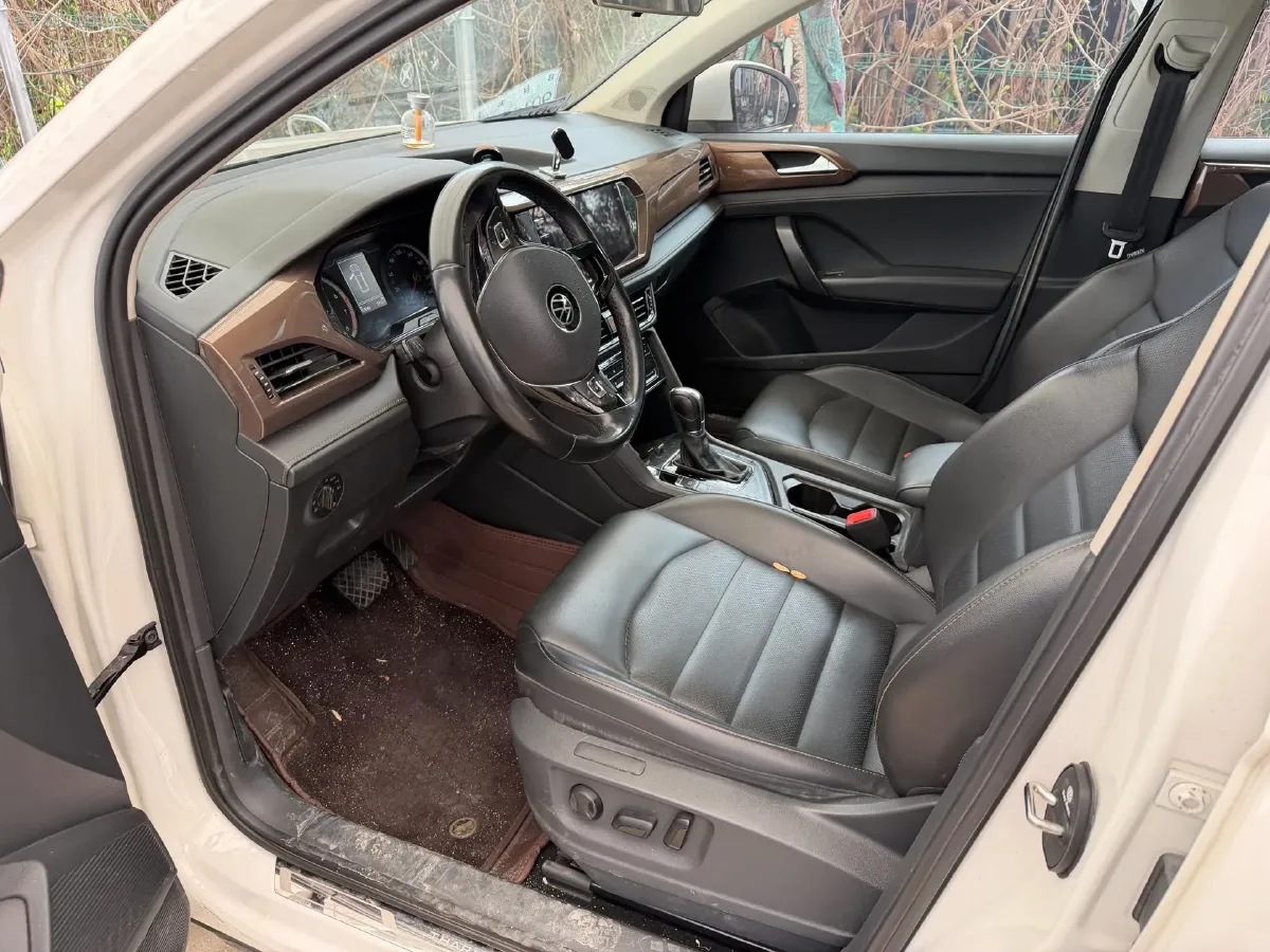 2021 Volkswagen Tharu 1.4T 150HP L4 7DCT,autocango,china used car exporter,china ev exporter,chinese used car exporter,chinese used ev exporter