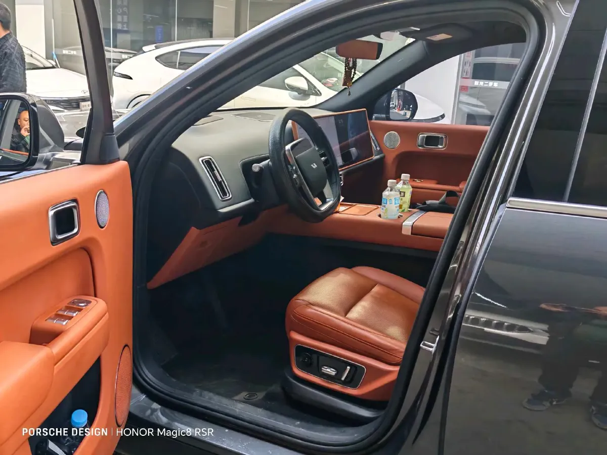 2023 Li L7 Range Extended 154HP REEV 40.9KWH,autocango,china used car exporter,china ev exporter,chinese used car exporter,chinese used ev exporter