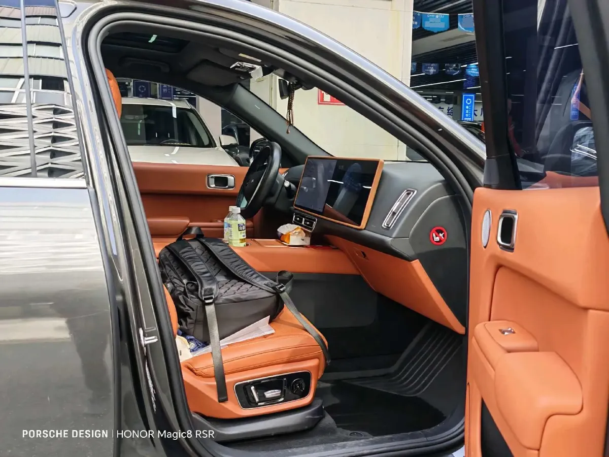 2023 Li L7 Range Extended 154HP REEV 40.9KWH,autocango,china used car exporter,china ev exporter,chinese used car exporter,chinese used ev exporter