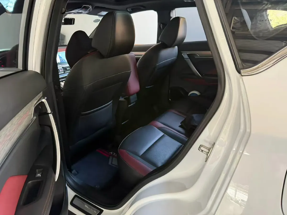 2019 Geely Coolray 1.5T 177HP L3 7DCT,autocango,china used car exporter,china ev exporter,chinese used car exporter,chinese used ev exporter