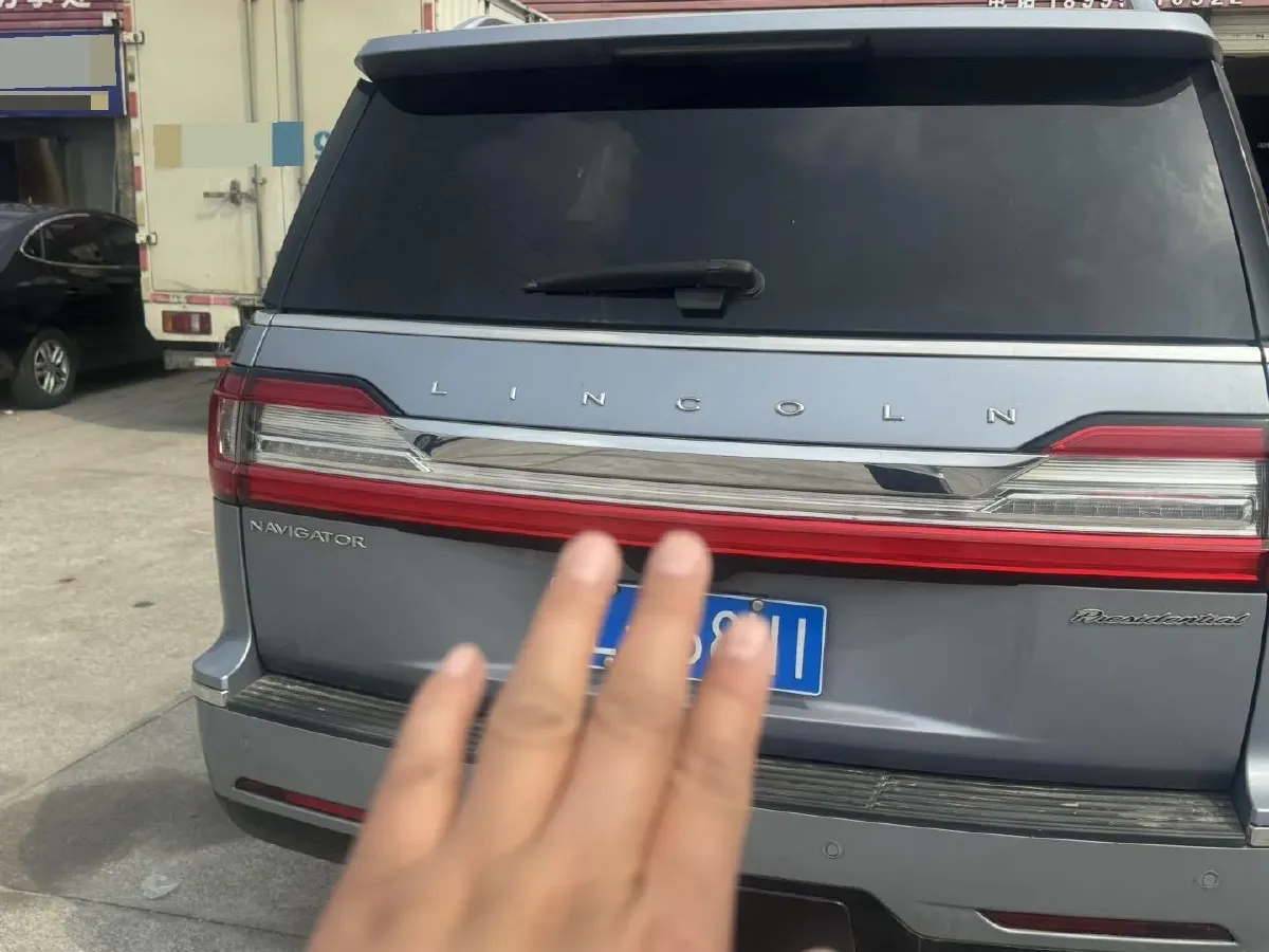 2019 Lincoln Navigator 3.5T 388HP V6 10AT,autocango,china used car exporter,china ev exporter,chinese used car exporter,chinese used ev exporter