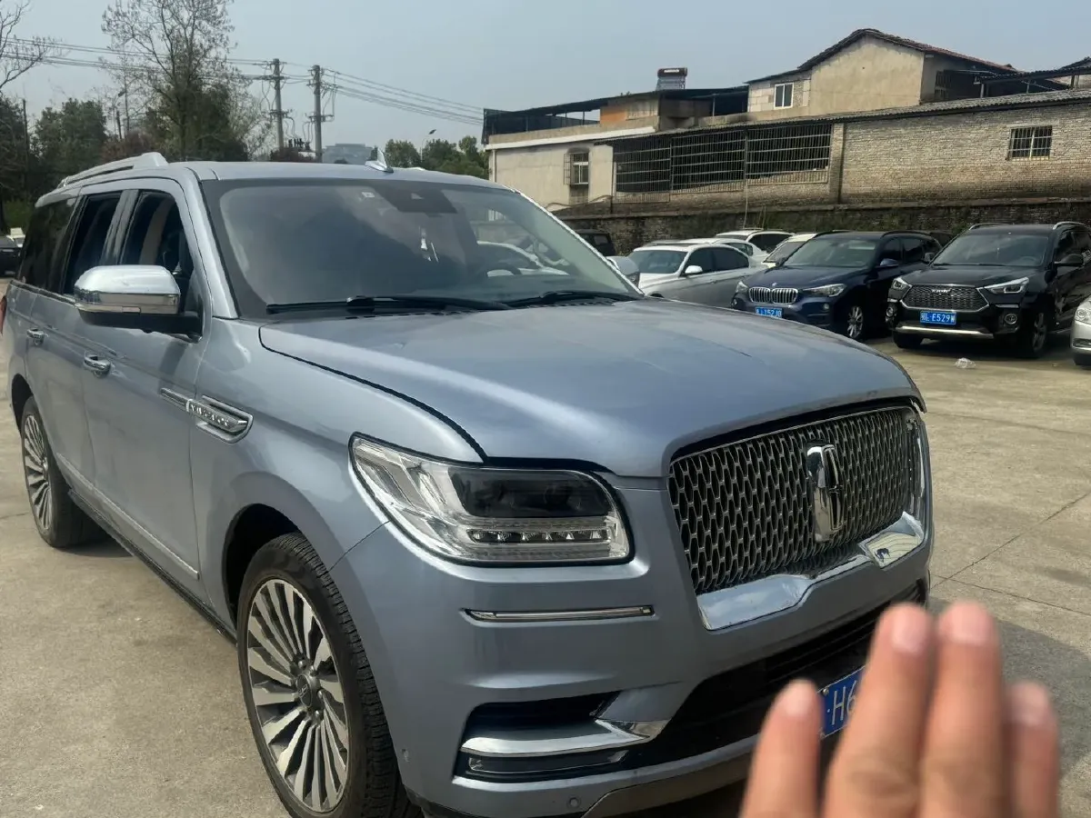 2019 Lincoln Navigator 3.5T 388HP V6 10AT,autocango,china used car exporter,china ev exporter,chinese used car exporter,chinese used ev exporter