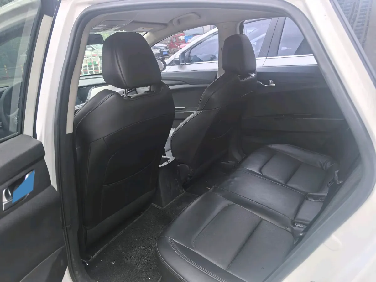 2022 ChangAn Eado BEV 47.78KWH,autocango,china used car exporter,china ev exporter,chinese used car exporter,chinese used ev exporter