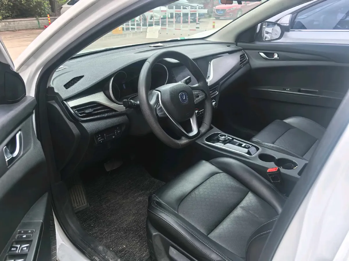 2022 ChangAn Eado BEV 47.78KWH,autocango,china used car exporter,china ev exporter,chinese used car exporter,chinese used ev exporter