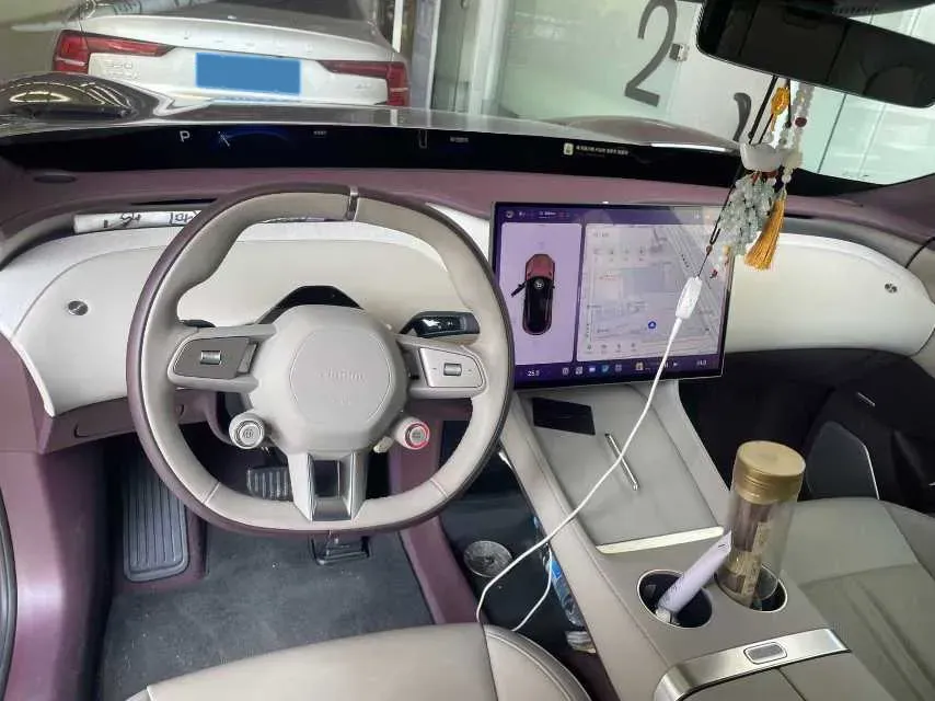 2025 MI YU7 BEV 101.7KWH,autocango,china used car exporter,china ev exporter,chinese used car exporter,chinese used ev exporter