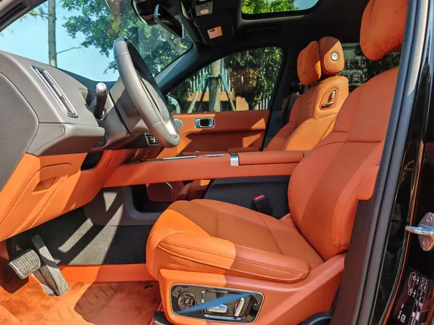 2024 Li L8 Range Extended 154HP REEV 42.8KWH,autocango,china used car exporter,china ev exporter,chinese used car exporter,chinese used ev exporter