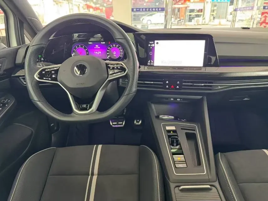 2024 Volkswagen Golf 1.4T 150HP L4 7DCT,autocango,china used car exporter,china ev exporter,chinese used car exporter,chinese used ev exporter