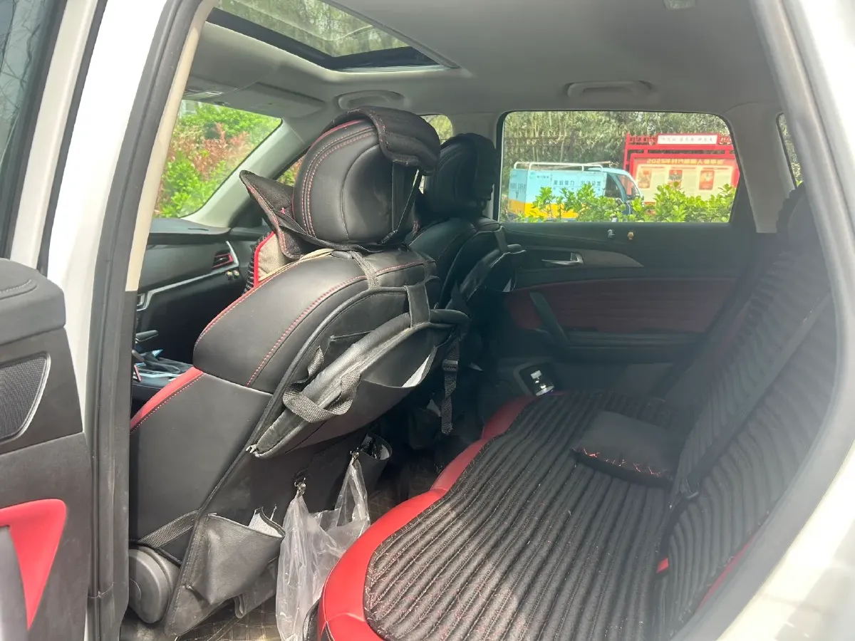 2019 ChangAn CS35 Plus 1.4T 158HP L4 7DCT,autocango,china used car exporter,china ev exporter,chinese used car exporter,chinese used ev exporter