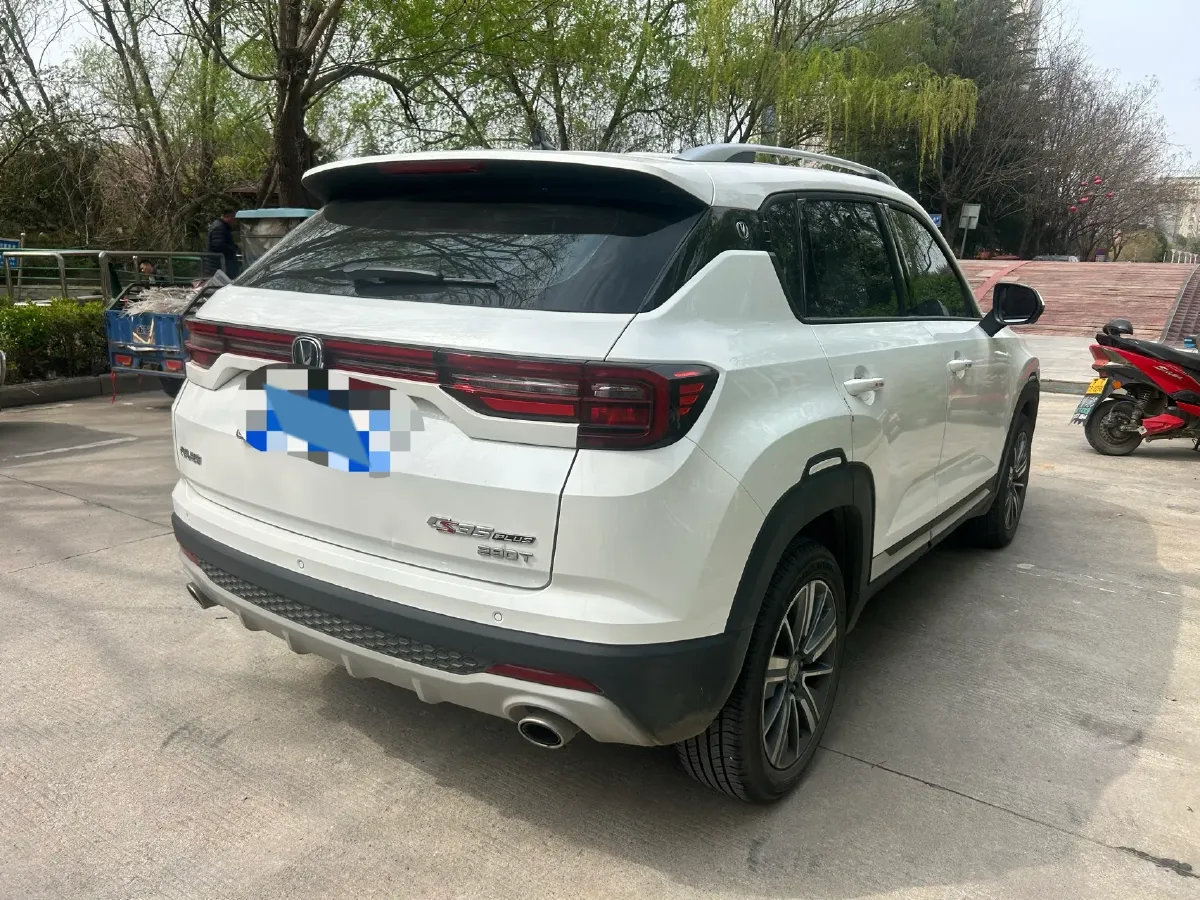 2019 ChangAn CS35 Plus 1.4T 158HP L4 7DCT,autocango,china used car exporter,china ev exporter,chinese used car exporter,chinese used ev exporter