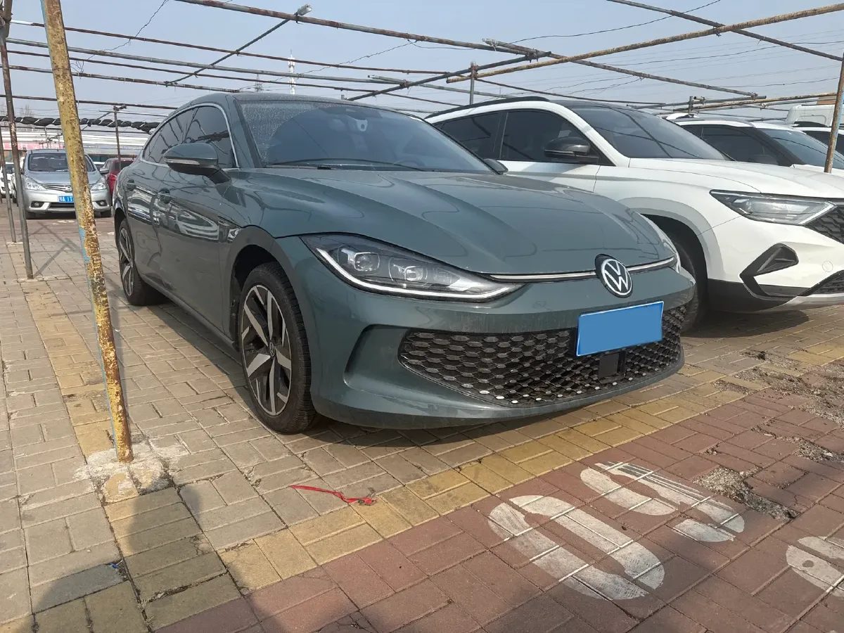 2023 Volkswagen Lamando 1.4T 150HP L4 7DCT,autocango,china used car exporter,china ev exporter,chinese used car exporter,chinese used ev exporter