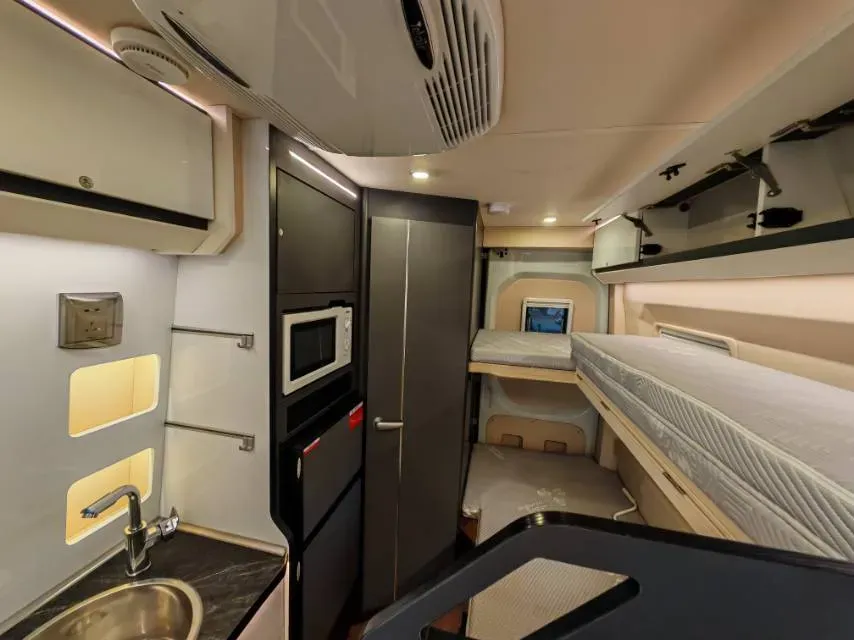 2010 Mitsubishi Pajero 3.0L 177HP V6 5AT,autocango,china used car exporter,china ev exporter,chinese used car exporter,chinese used ev exporter