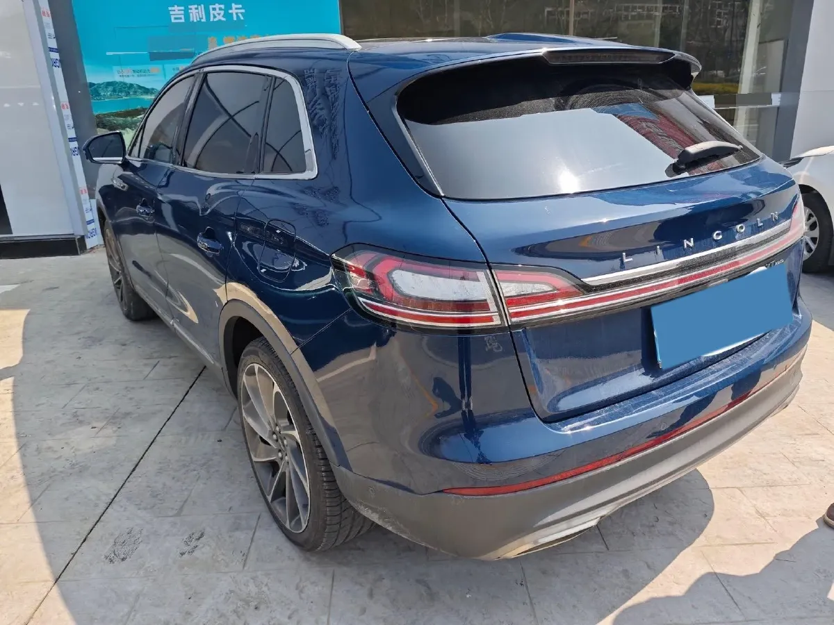 2019 Lincoln Nautilus 2.7T 329HP V6 8AT,autocango,china used car exporter,china ev exporter,chinese used car exporter,chinese used ev exporter