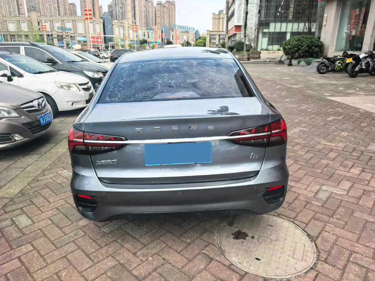 2021 Roewe i5 1.5L 120HP L4 CVT,autocango,china used car exporter,china ev exporter,chinese used car exporter,chinese used ev exporter