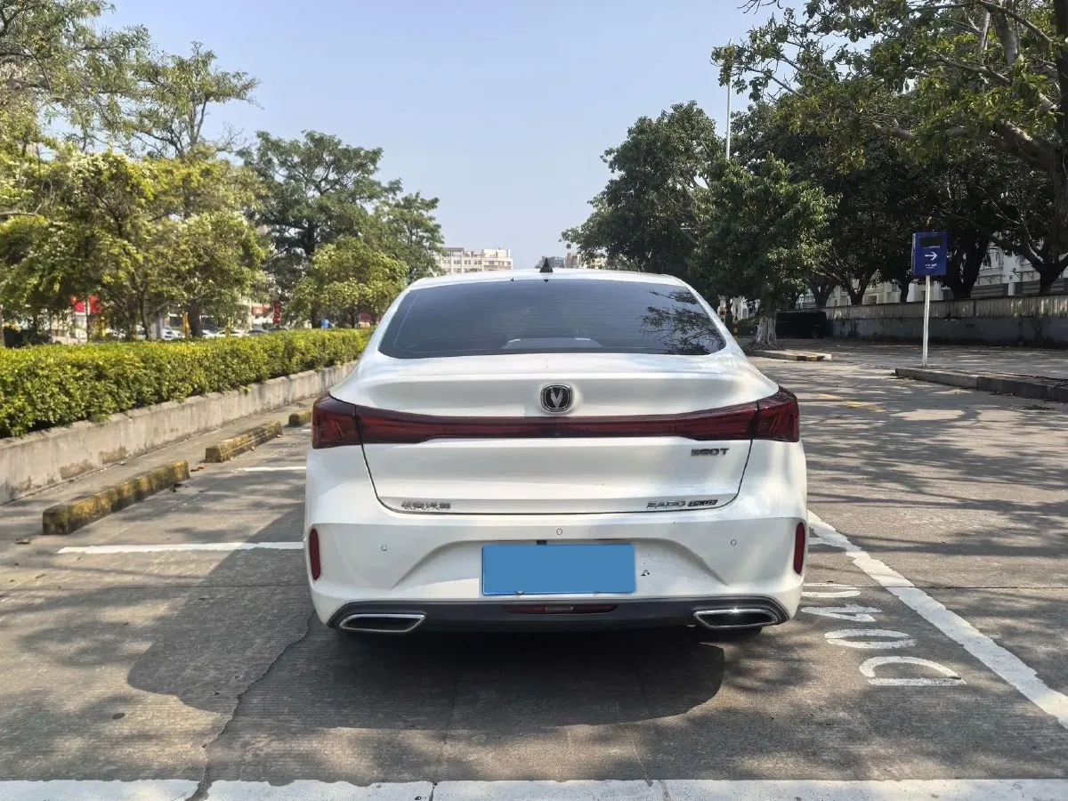 2021 ChangAn Eado 1.4T 160HP L4 7DCT,autocango,china used car exporter,china ev exporter,chinese used car exporter,chinese used ev exporter