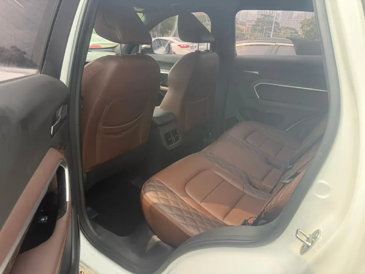 2020 Haval H6 1.5T 169HP L4 7DCT,autocango,china used car exporter,china ev exporter,chinese used car exporter,chinese used ev exporter