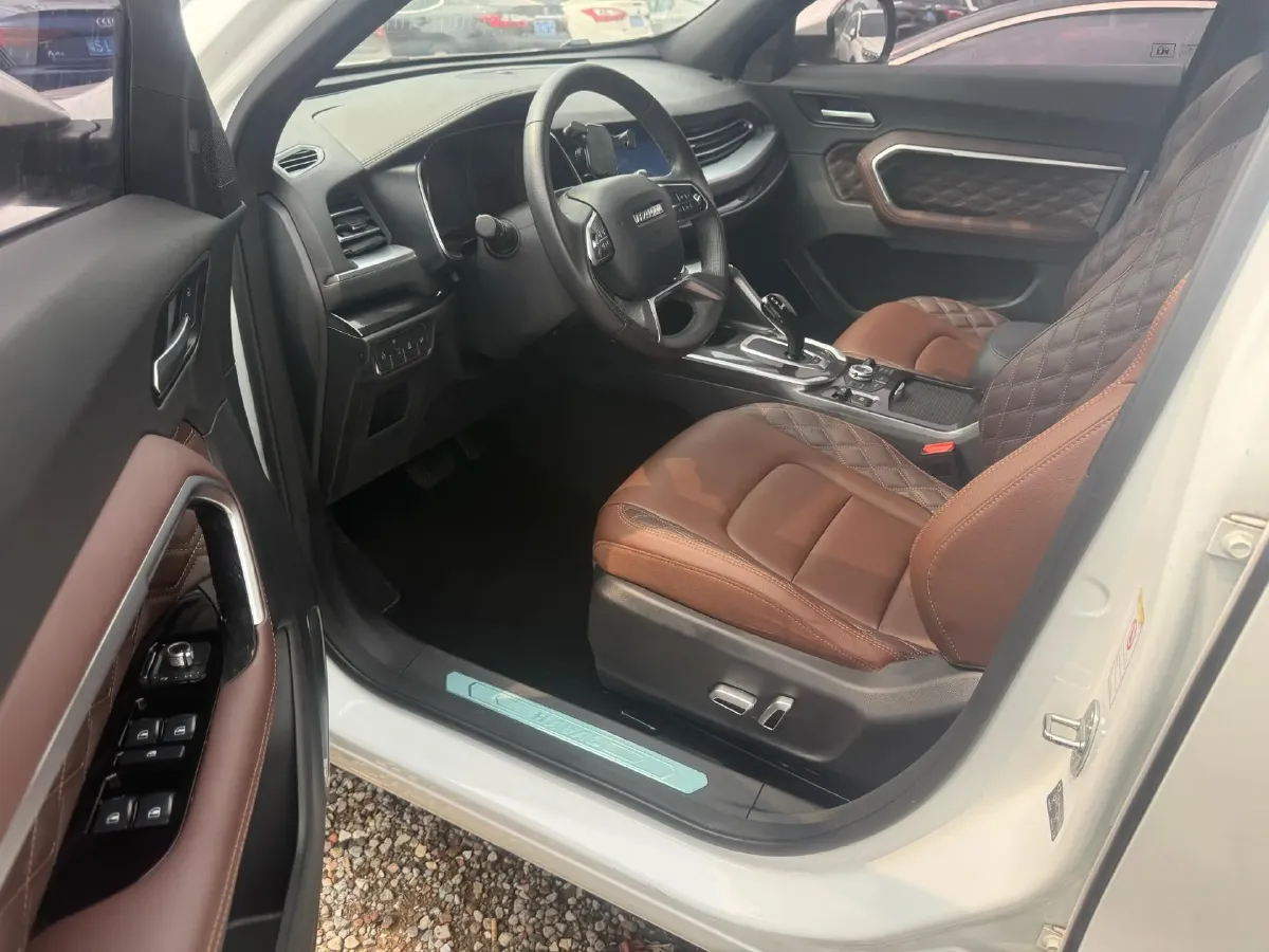 2020 Haval H6 1.5T 169HP L4 7DCT,autocango,china used car exporter,china ev exporter,chinese used car exporter,chinese used ev exporter