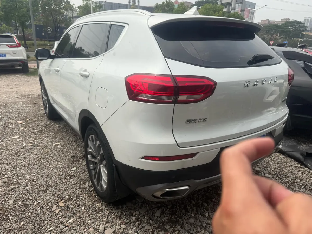 2020 Haval H6 1.5T 169HP L4 7DCT,autocango,china used car exporter,china ev exporter,chinese used car exporter,chinese used ev exporter