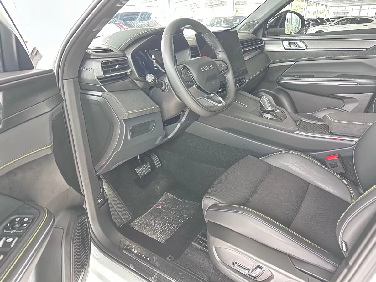 2025 LYNK&CO 01 2.0T 254HP L4 8AT,autocango,china used car exporter,china ev exporter,chinese used car exporter,chinese used ev exporter