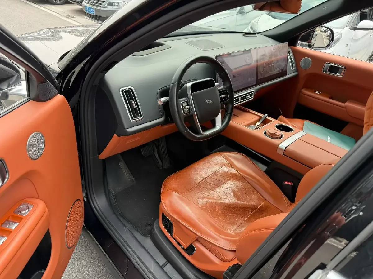 2023 Li L9 Range Extended 154HP REEV 42.6KWH,autocango,china used car exporter,china ev exporter,chinese used car exporter,chinese used ev exporter