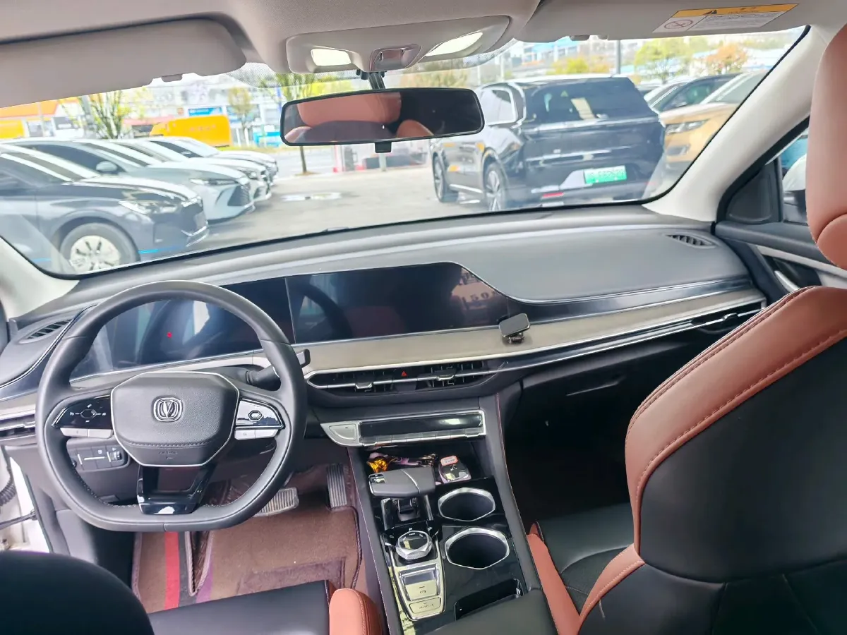 2022 ChangAn Eado 1.4T 160HP L4 7DCT,autocango,china used car exporter,china ev exporter,chinese used car exporter,chinese used ev exporter