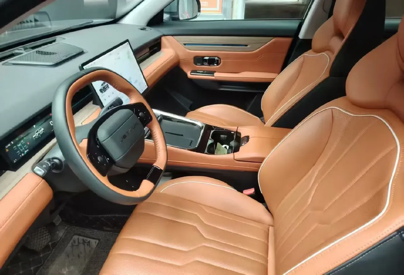 2025 Jetour DASHING 1.5T 184HP L4 7DCT,autocango,china used car exporter,china ev exporter,chinese used car exporter,chinese used ev exporter