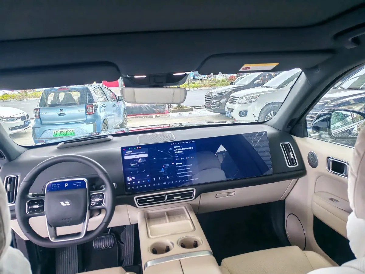 2024 Li L6 Range Extended 154HP L4 REEV 36.8KWH,autocango,china used car exporter,china ev exporter,chinese used car exporter,chinese used ev exporter