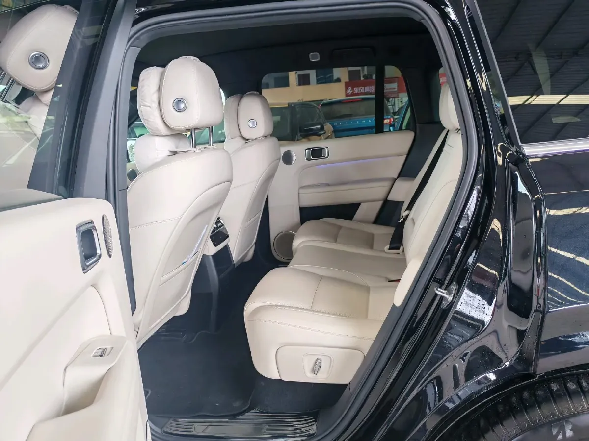 2024 Li L6 Range Extended 154HP L4 REEV 36.8KWH,autocango,china used car exporter,china ev exporter,chinese used car exporter,chinese used ev exporter