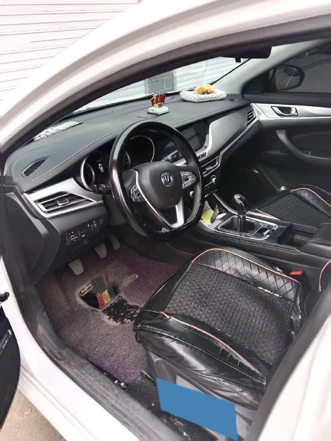 2019 ChangAn Eado 1.6L 128HP L4 5MT,autocango,china used car exporter,china ev exporter,chinese used car exporter,chinese used ev exporter