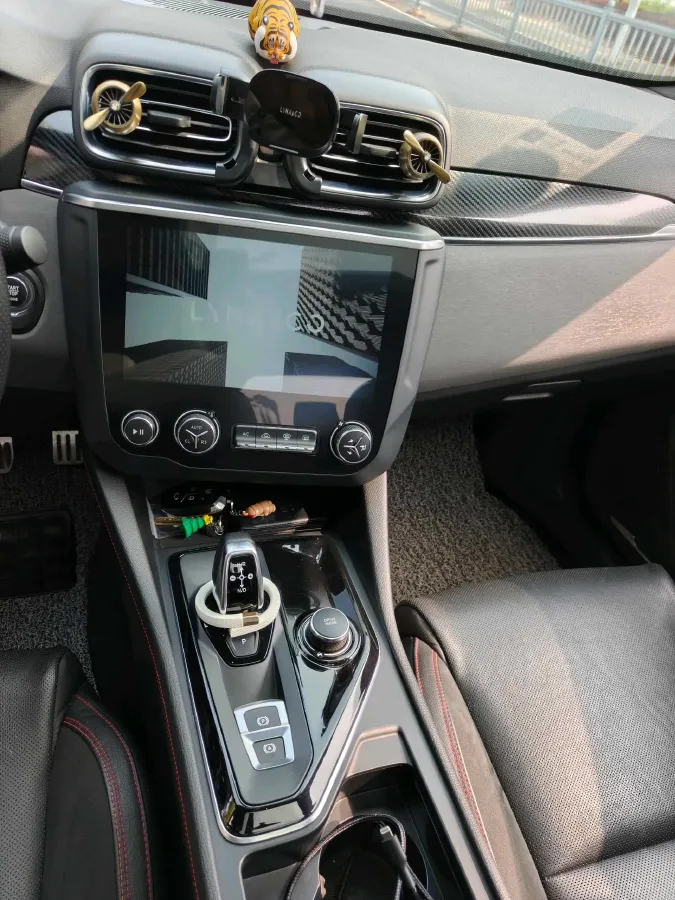 2018 LYNK&CO 02 1.5T 180HP L3 7DCT,autocango,china used car exporter,china ev exporter,chinese used car exporter,chinese used ev exporter