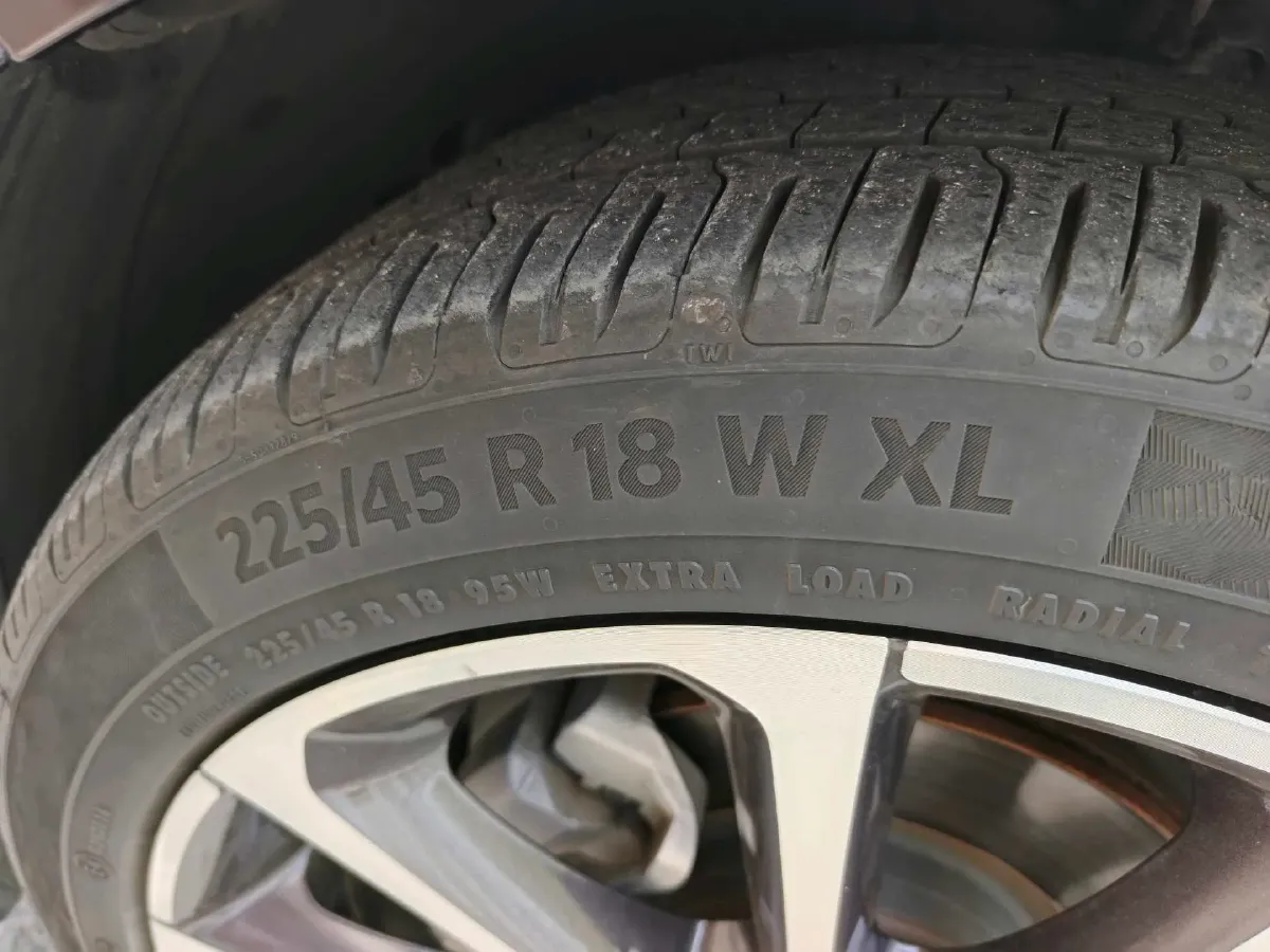 2018 LYNK&CO 02 1.5T 180HP L3 7DCT,autocango,china used car exporter,china ev exporter,chinese used car exporter,chinese used ev exporter