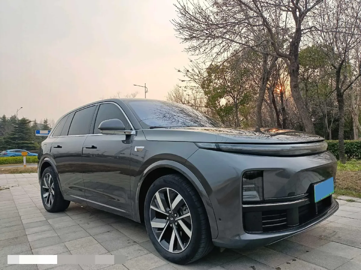 2023 Li L7 Range Extended 154HP REEV 40.9KWH,autocango,china used car exporter,china ev exporter,chinese used car exporter,chinese used ev exporter