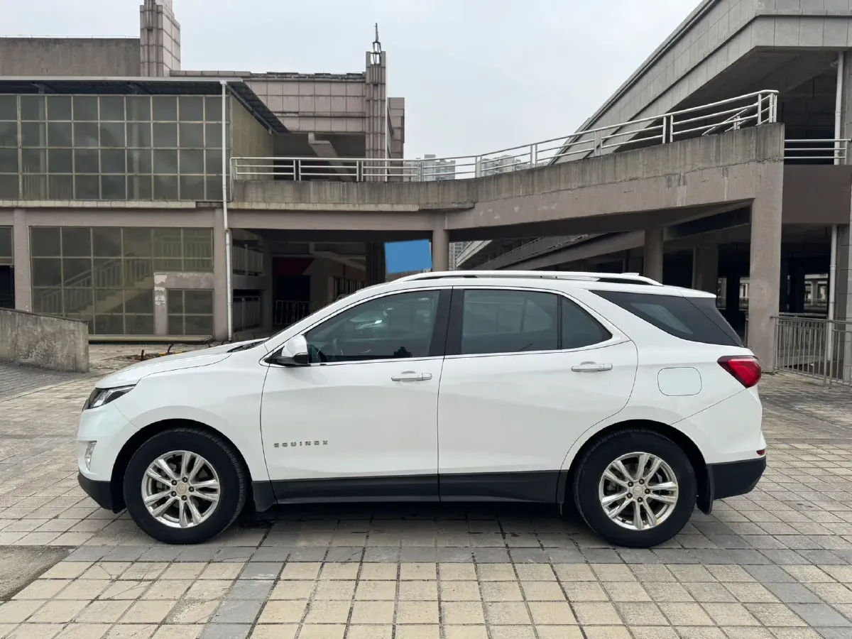 2019 Chevrolet Equinox 1.5T 180HP L4 6AT,autocango,china used car exporter,china ev exporter,chinese used car exporter,chinese used ev exporter