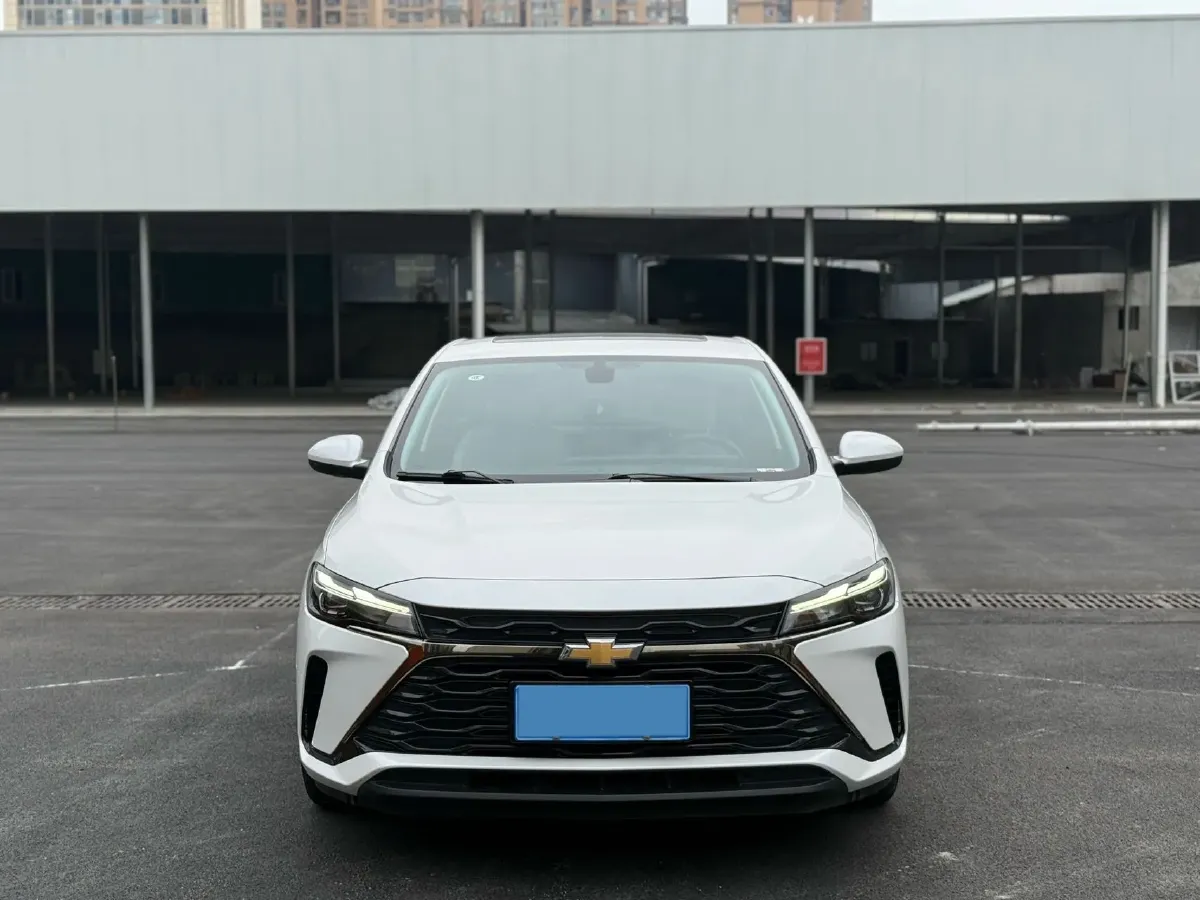 2024 Chevrolet Monza 1.5L 113HP L4 6DCT,autocango,china used car exporter,china ev exporter,chinese used car exporter,chinese used ev exporter