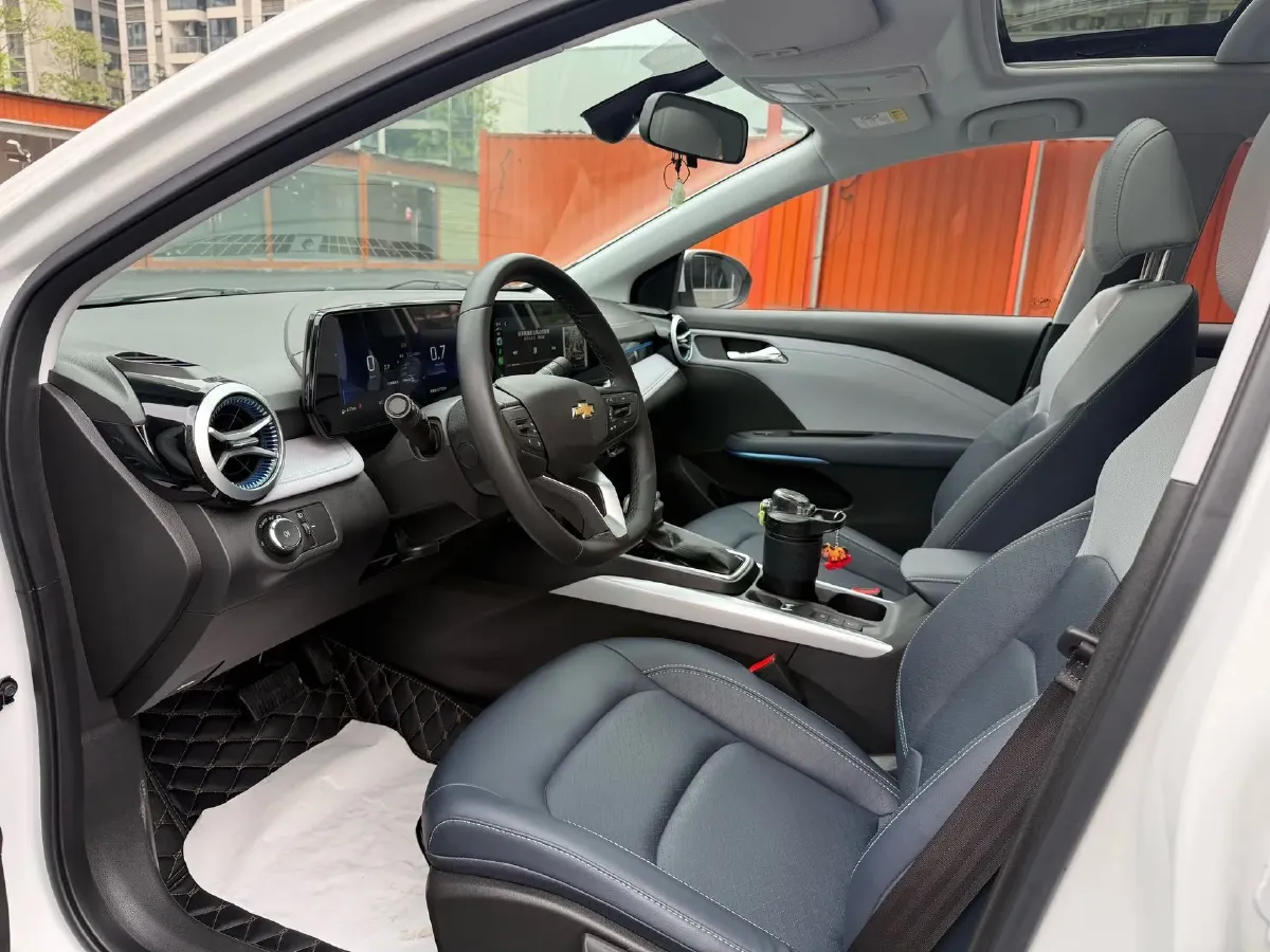 2024 Chevrolet Monza 1.5L 113HP L4 6DCT,autocango,china used car exporter,china ev exporter,chinese used car exporter,chinese used ev exporter