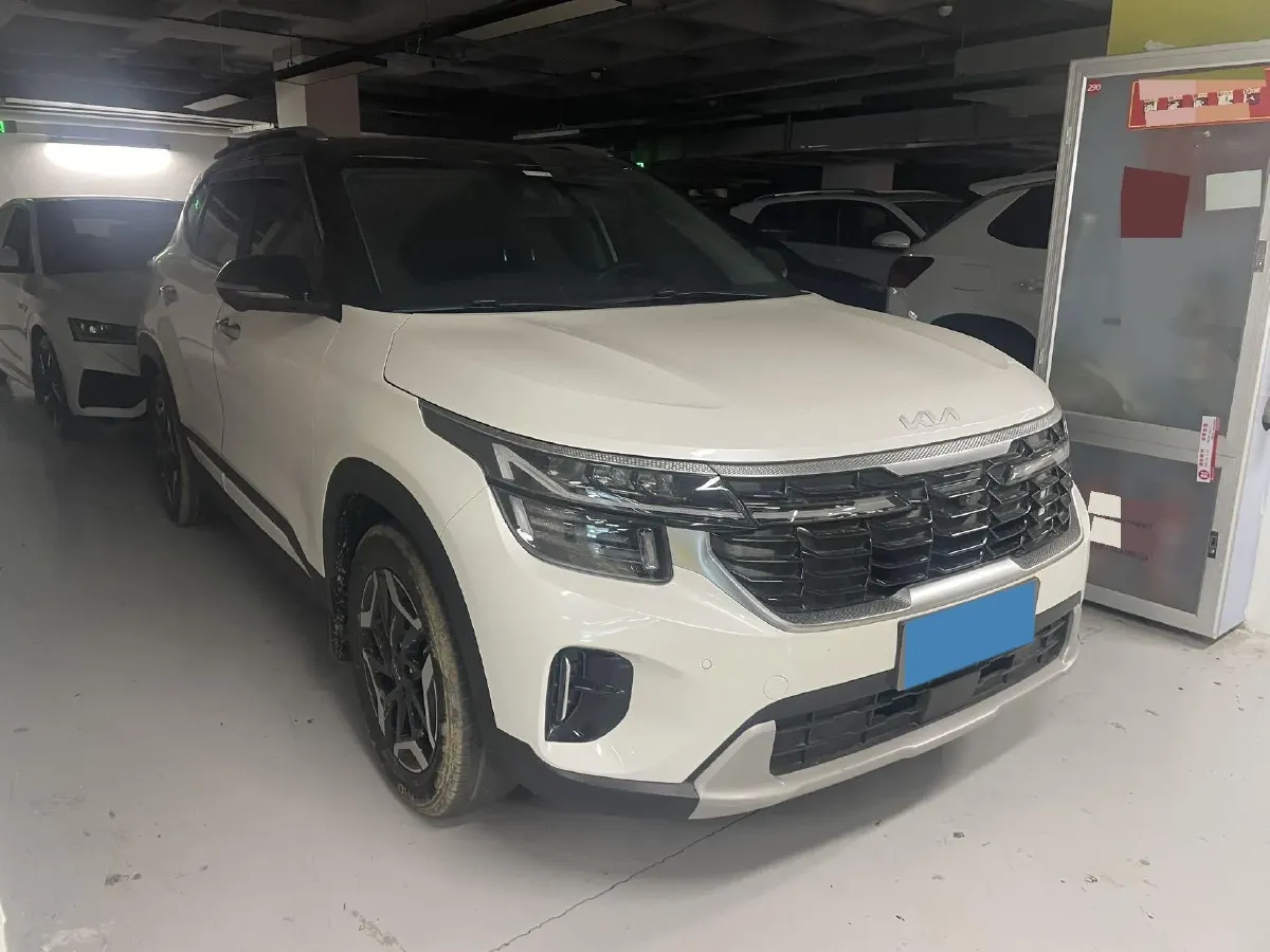 2023 Kia Seltos 1.5L 115HP L4 CVT,autocango,china used car exporter,china ev exporter,chinese used car exporter,chinese used ev exporter