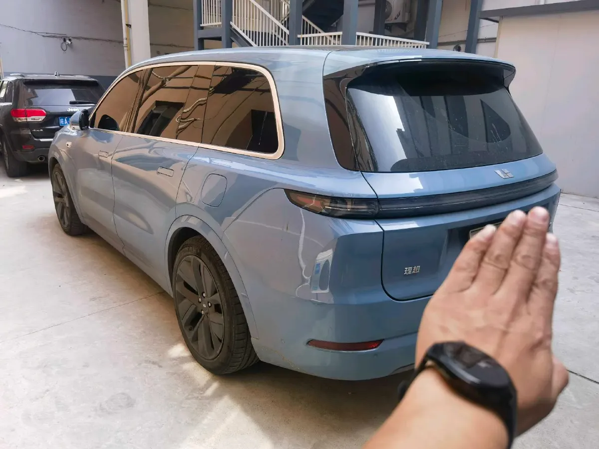 2022 Li L9 Range Extended 154HP REEV 42.6KWH,autocango,china used car exporter,china ev exporter,chinese used car exporter,chinese used ev exporter