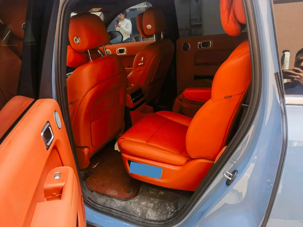 2022 Li L9 Range Extended 154HP REEV 42.6KWH,autocango,china used car exporter,china ev exporter,chinese used car exporter,chinese used ev exporter