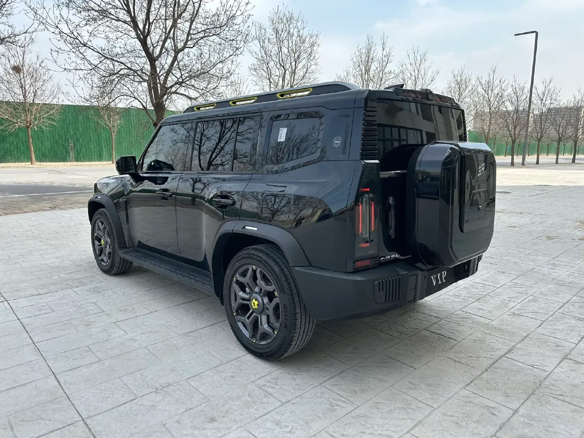 2024 Jetour ShanHai TravellerC-DM 1.5T 156HP L4 3DHT PHEV 43.24KWH,autocango,china used car exporter,china ev exporter,chinese used car exporter,chinese used ev exporter