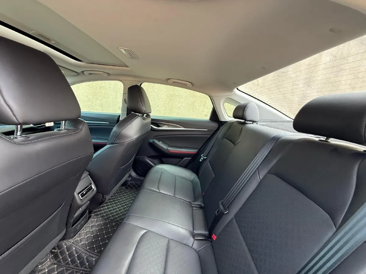 2020 ChangAn Eado 1.4T 158HP L4 7DCT,autocango,china used car exporter,china ev exporter,chinese used car exporter,chinese used ev exporter