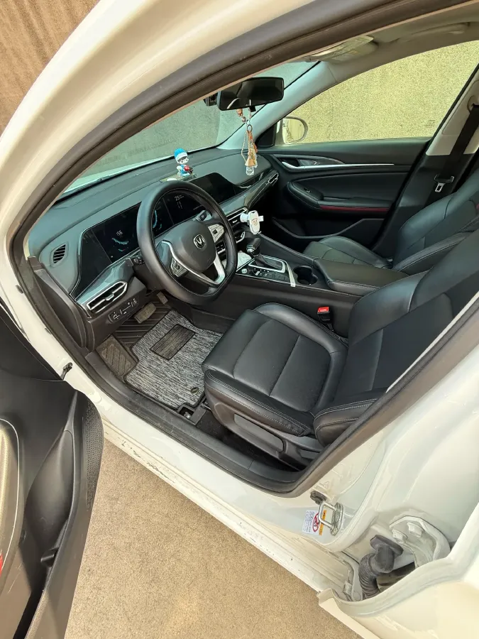 2020 ChangAn Eado 1.4T 158HP L4 7DCT,autocango,china used car exporter,china ev exporter,chinese used car exporter,chinese used ev exporter