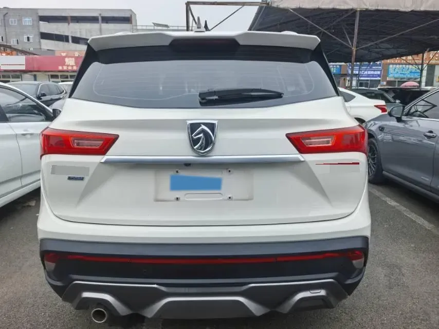 2019 BaoJun 530 1.5T 151HP L4 CVT,autocango,china used car exporter,china ev exporter,chinese used car exporter,chinese used ev exporter