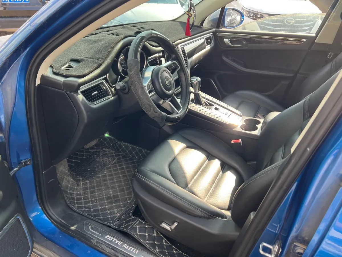 2017 Zotye SR9 2.0T 190HP L4 6DCT,autocango,china used car exporter,china ev exporter,chinese used car exporter,chinese used ev exporter