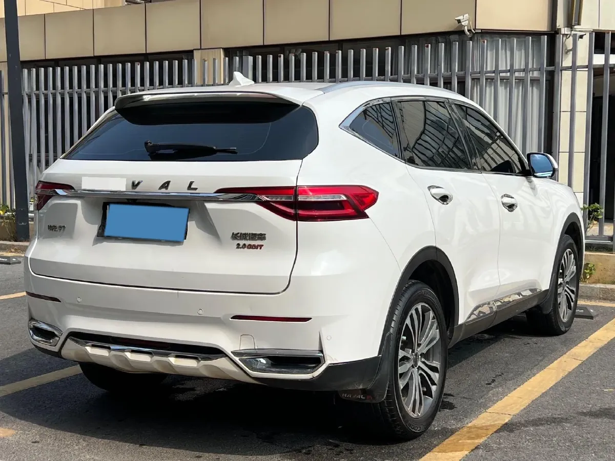 2019 Haval F7 2.0T 197HP L4 7DCT,autocango,china used car exporter,china ev exporter,chinese used car exporter,chinese used ev exporter