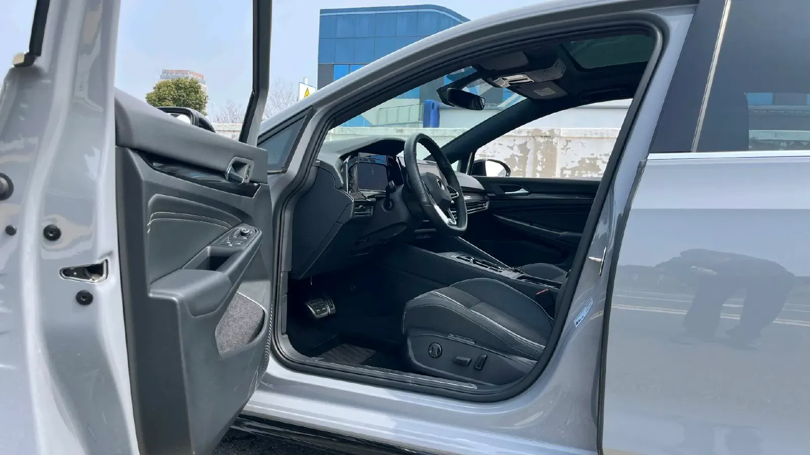 2023 Volkswagen Golf 1.4T 150HP L4 7DCT,autocango,china used car exporter,china ev exporter,chinese used car exporter,chinese used ev exporter