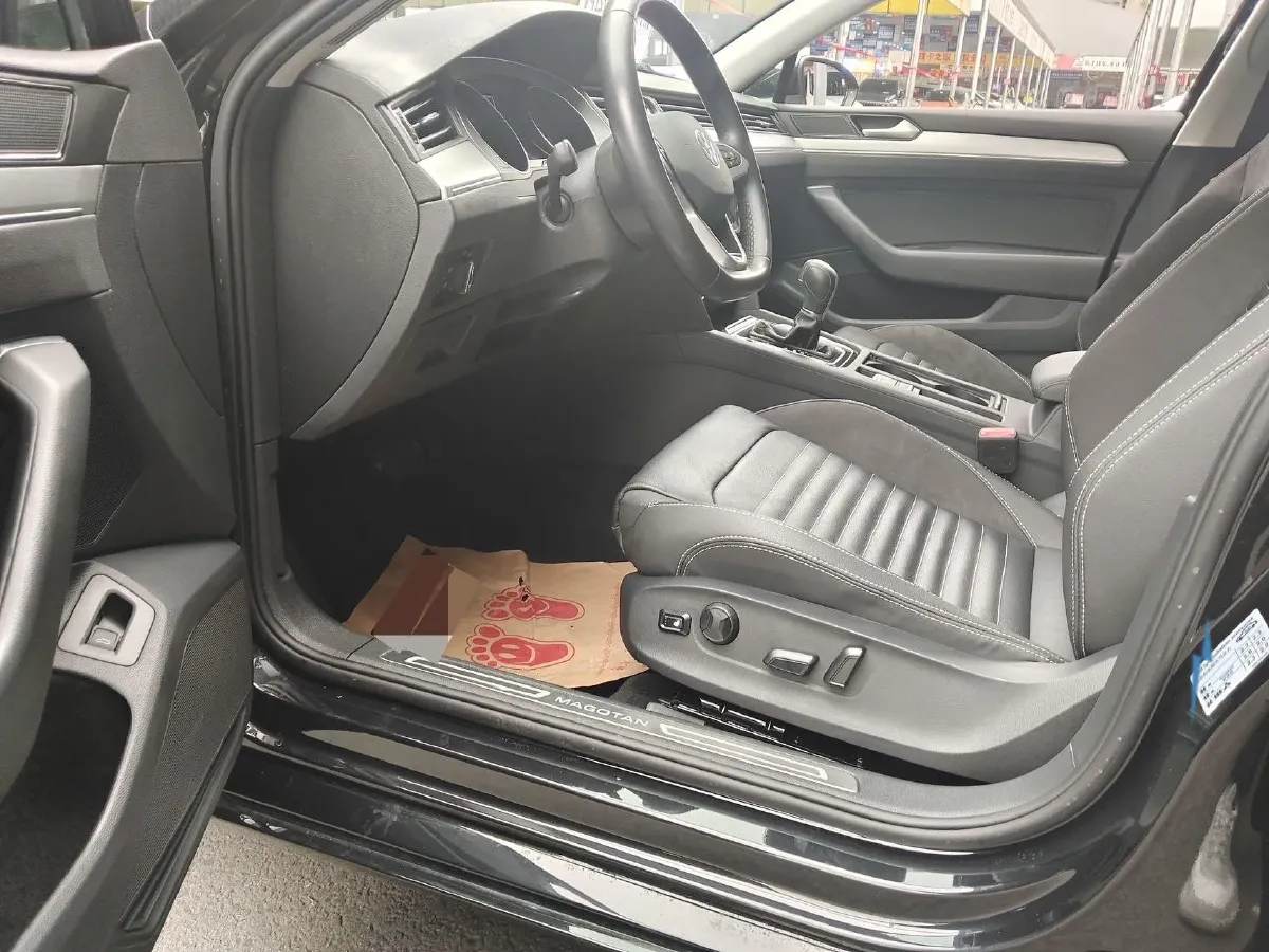 2020 Volkswagen Magotan 1.4T 150HP L4 7DCT,autocango,china used car exporter,china ev exporter,chinese used car exporter,chinese used ev exporter