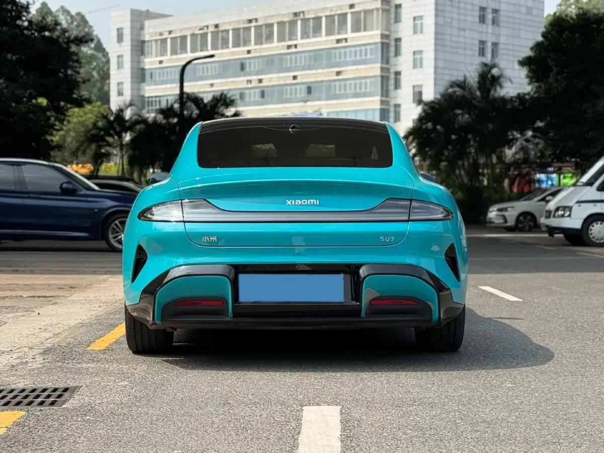 2024 MI SU7 BEV 73.6KWH,autocango,china used car exporter,china ev exporter,chinese used car exporter,chinese used ev exporter