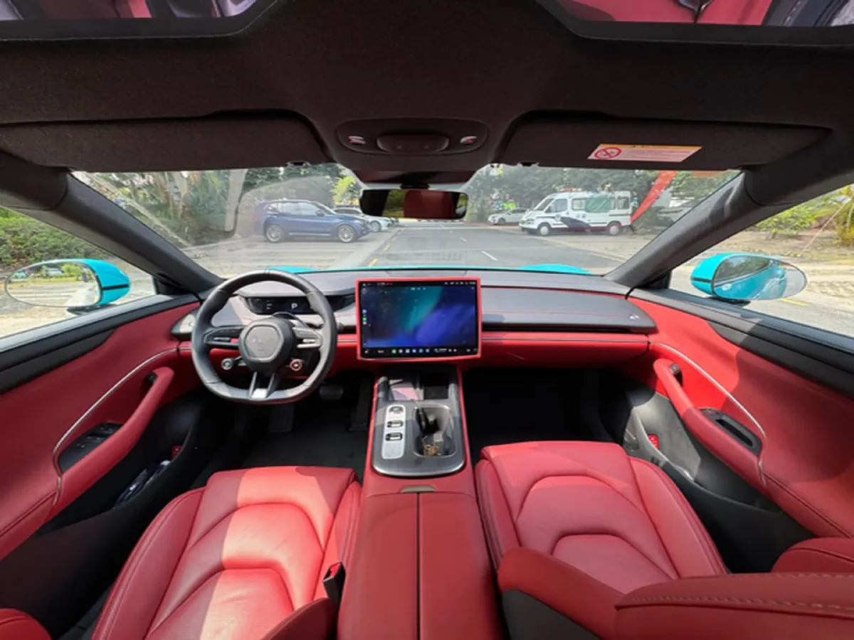 2024 MI SU7 BEV 73.6KWH,autocango,china used car exporter,china ev exporter,chinese used car exporter,chinese used ev exporter