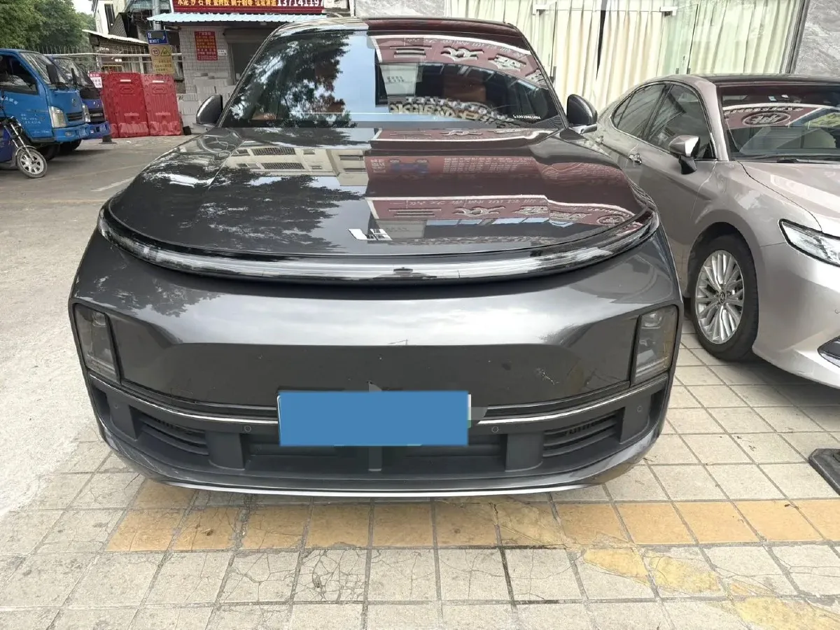 2024 Volvo S60 2.0T 197HP L4 7DCT,autocango,china used car exporter,china ev exporter,chinese used car exporter,chinese used ev exporter