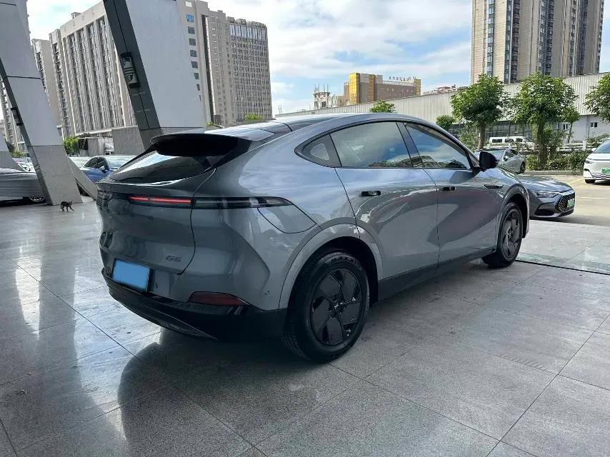 2025 Xpeng G6 BEV 68.5KWH,autocango,china used car exporter,china ev exporter,chinese used car exporter,chinese used ev exporter